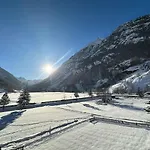 Apartment Panorama Hideaway Near Zermatt With Parking! *