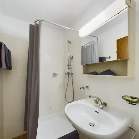 Panorama Hideaway Near Zermatt With Parking! Lejlighed